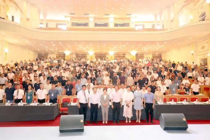 景东彝族自治县人民医院